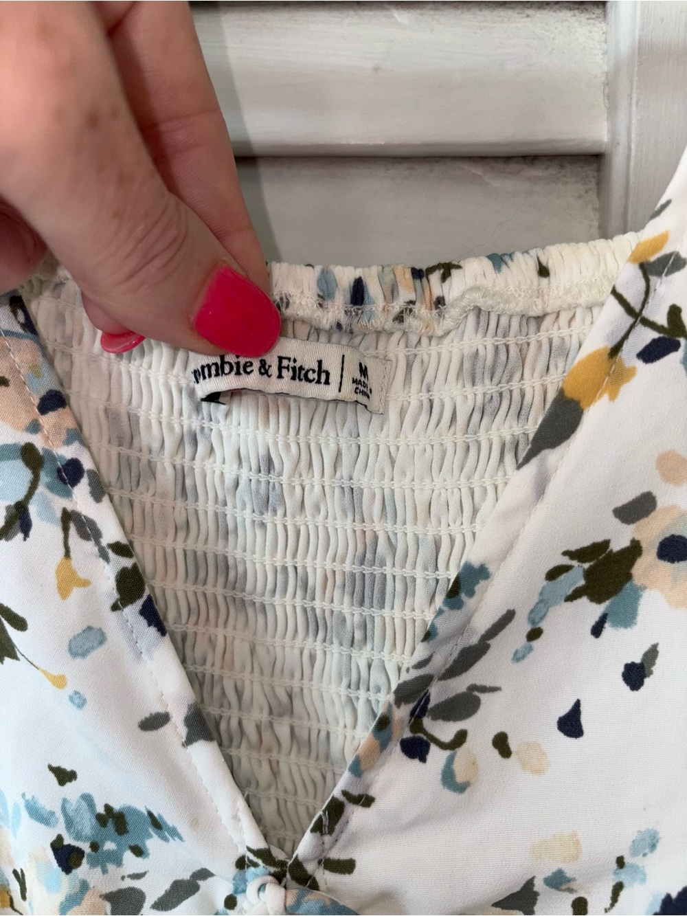 Abercrombie & Fitch Floral Milkmaid Midi Dress Smocked Puff Sleeve M - Picture 3 of 7
